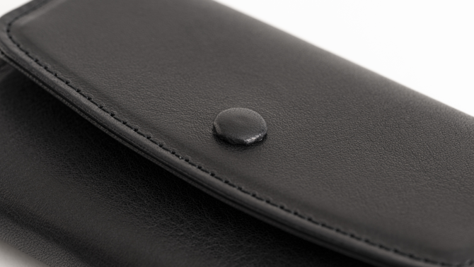 IKUTA KABAN CURUMI CARD CASE(クルミカードケース) OLD BLACK