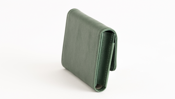 IKUTA KABAN CURUMI CARD CASE（クルミカードケース） REAL GREEN